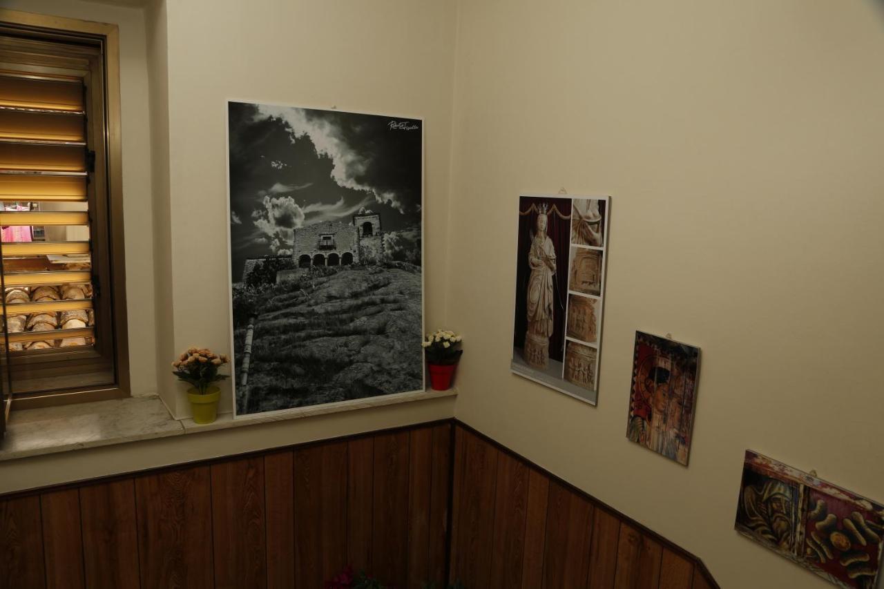 B&B Al Centro Nicosia Eksteriør bilde